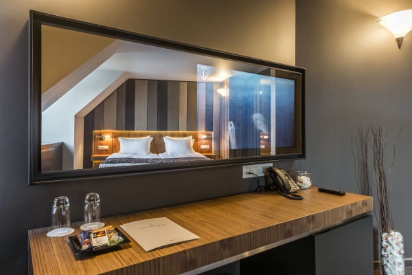 Hotel All Seasons Residence